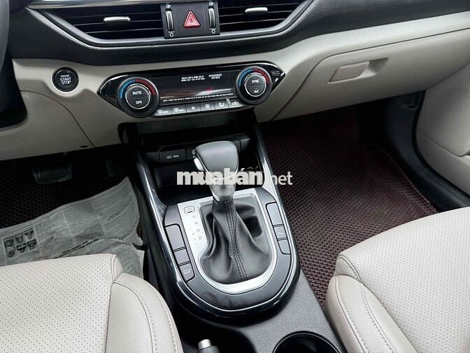 Cerato 2019 Luxury 90000 km