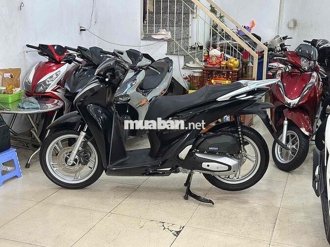 Honda SH  2021 Đen bóng Sport.BS62 chích chủ.