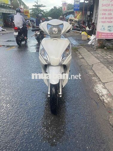Honda Vision 2014 màu Trắng