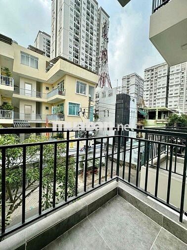 Trống Lại Siu Phẩm studio ban công, ngay nguyễn xí bình thạnh