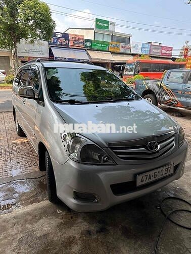 Toyota Innova 2009 Bạc bản G xe nòi còn rất đẹp