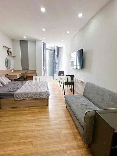 Phòng 40m2, ban công, giặt riêng ngay Phan Xích Long, Phú Nhuận gần Q1