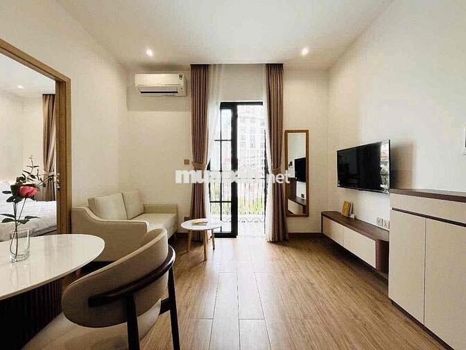 1 Phòng Ngủ Ban Công Vibe Sang Trọng Ngay Trung Tâm Quận 3 - Giáp Q1