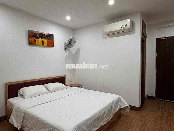 Cho thuê căn hộ ngay biển Mỹ Khê, Sơn Trà, full nội thất, vào ở ngay