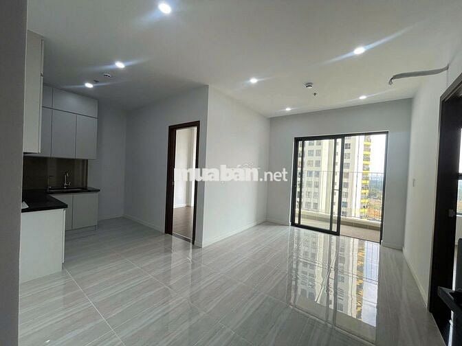 Cho thuê căn Bcons City - Tháp Emeralld