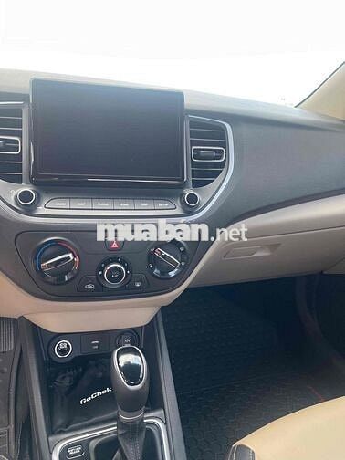 Hyundai Accent 2023 - 50000 km