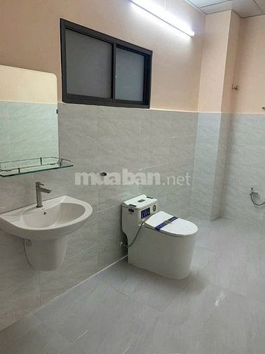 Nhà mới_4.2x16m_lửng lầu_hẻm ô tô Lũy Bán Bích gần Đầm Sen_cho thuê