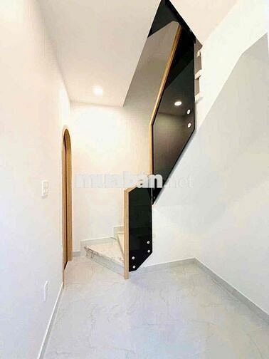 Chủ gửi căn nhà nhỏ xinh xinh đường B Thủ Đức, 1T2L giá chỉ 1 tỷ 995tr