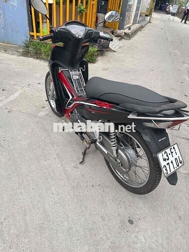 cần bán Wave RSX FI Đỏ đen