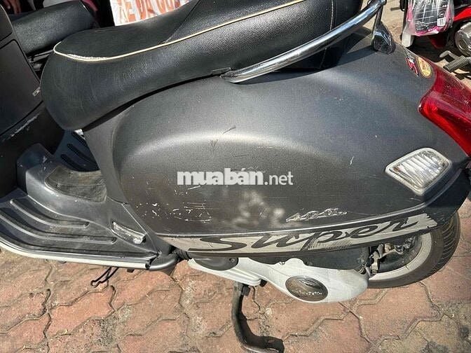 Piaggio Vespa GTS 125 2014