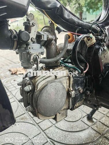 Honda Dream Đen trắng