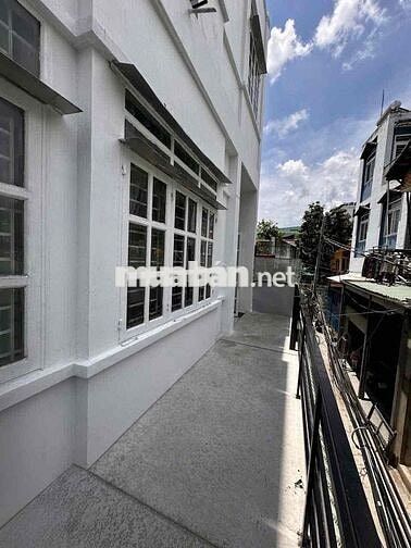 Cho thuê Nhà nguyên căn hẻm 881, Huỳnh Tấn Phát-Q7- 42m2-3 tầng-12tr