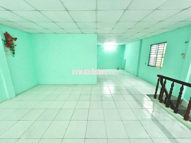 Nhà trệt lửng 3 PN, Hẻm Chợ Tầm Vu chỉ 5,5 triệu