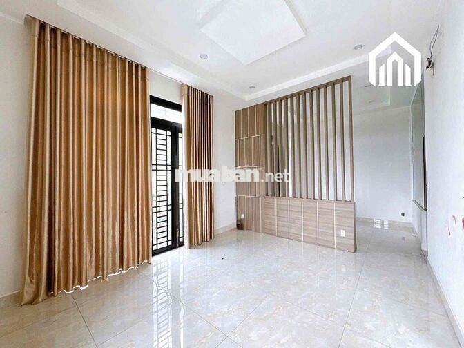 Cho Thuê Nhà Mặt Tiền Xuán Thới Đông Hóc Môn