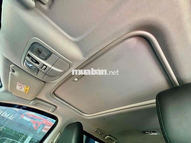 Mitsubishi Pajero Sport 2020 107067 km Đen