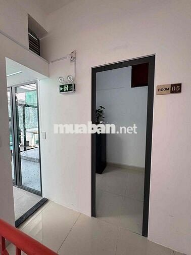 STUDIO BAN CÔNG TÁCH BẾP GIÁ RẺ BÀ CON