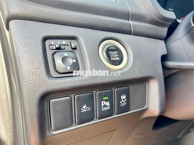 Mitsubishi Pajero Sport 2020 107067 km Đen