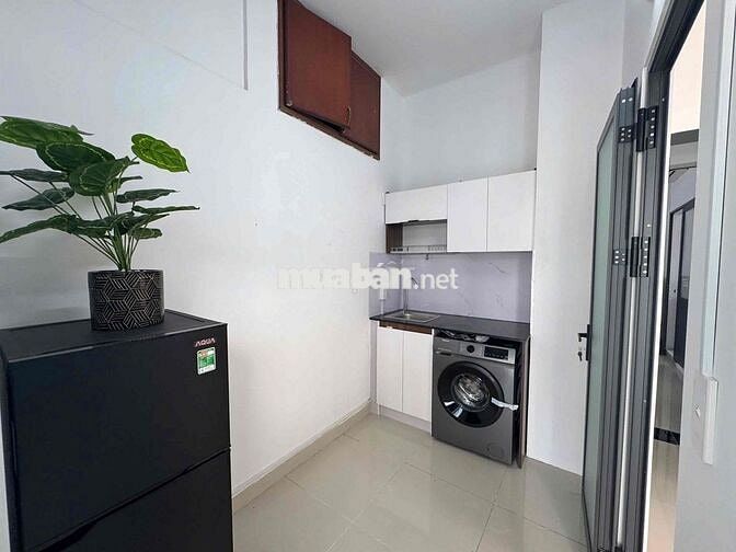 STUDIO BAN CÔNG TÁCH BẾP GIÁ RẺ BÀ CON