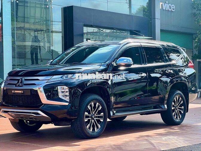 Mitsubishi Pajero Sport 2020 107067 km Đen