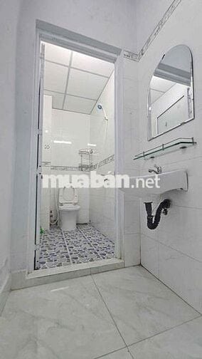 N/C LÊ QUANG ĐINH HẺM THÔNG HOÀNG.H.THÁM DT; 4.50x20 1 LẦU,4PN/2WC,