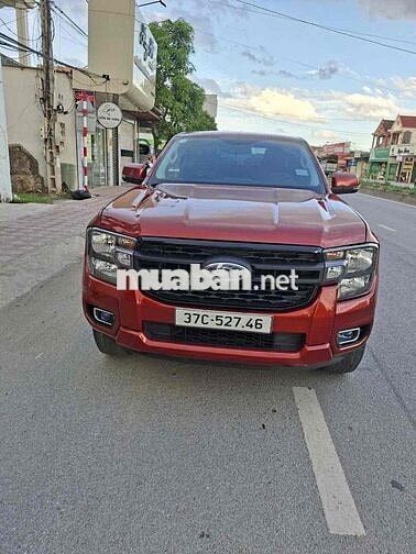 Ford Ranger 2022 cực đẹp