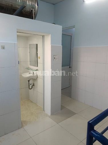 nhà mặt tiền nhựa nhánh có sổ riêng trung chánh