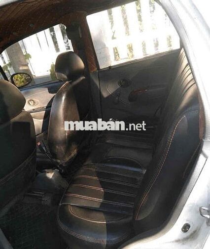 Daewoo matiz màu Trắng