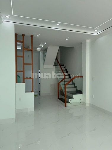 nhà mới xây hẻm nhựa 6m An Dương Vương 4x11 1 trệt 2 lầu 1T