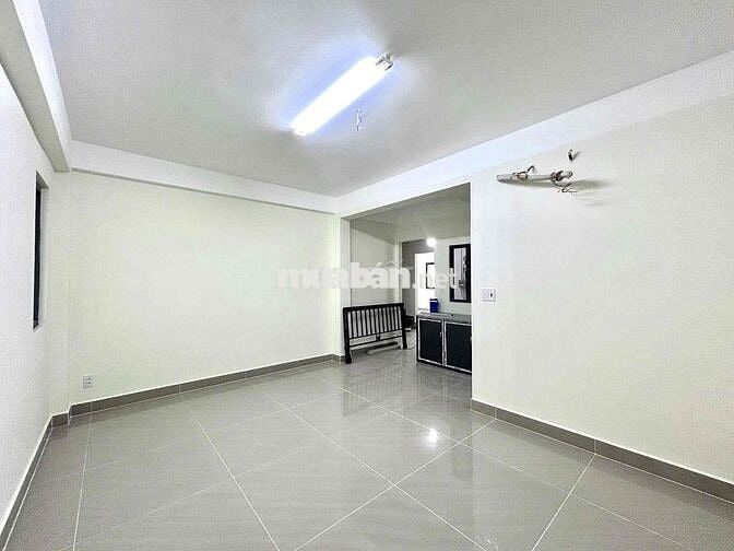 PHÒNG TRỌ GIÁ RẺ SẴN MÁY LẠNH - MỚI XÂY GẦN UEH CS N, ĐH VĂN HIẾN