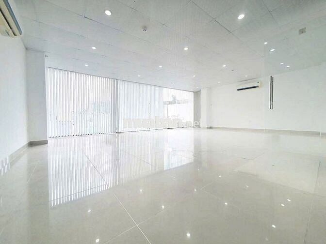 🏠  NHÀ MẶT TIỀN NGAY GA T3_7x25m, TRỆT 2 LẦU TRỐNG SUỐT.