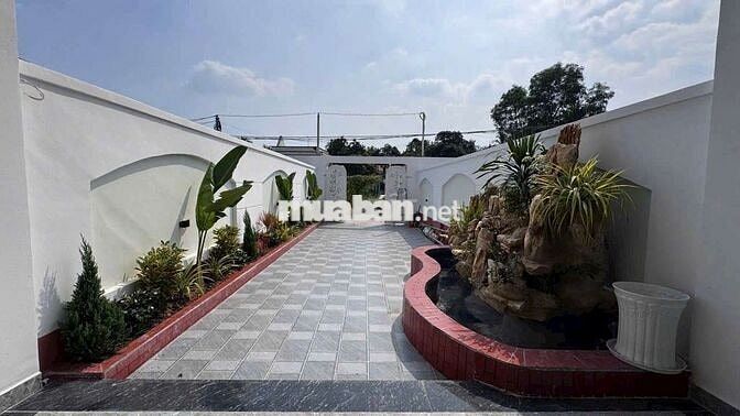 GIẢM 500 TRIỆU BÁN GẤP CĂN NHÀ 3 TẦNG SAU LƯNG CHỢ TRUNG THÀNH 