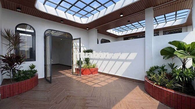 GIẢM 500 TRIỆU BÁN GẤP CĂN NHÀ 3 TẦNG SAU LƯNG CHỢ TRUNG THÀNH 