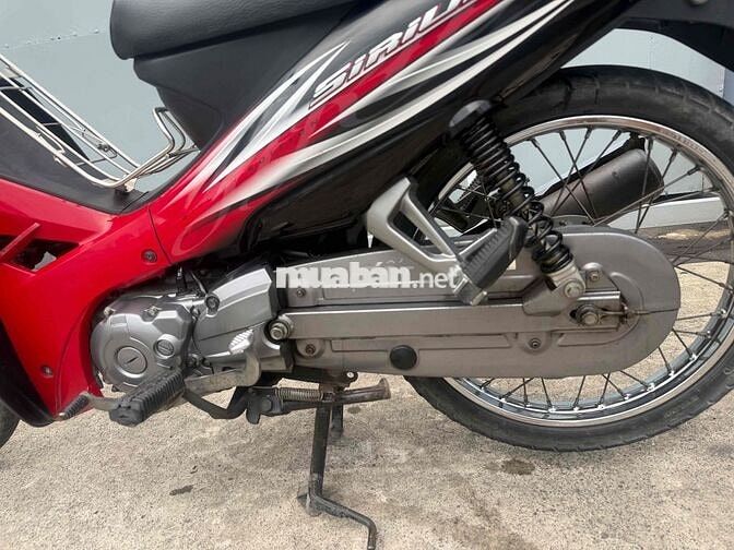 Yamaha Sirius Đỏ đen