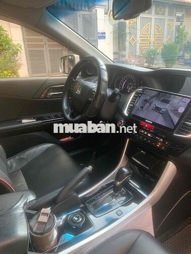 Honda Accord 2016 Bạc 190.000 km