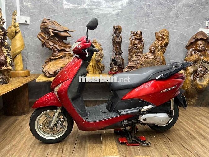 Honda Lead biển SG dàn áo liền lạc, máy êm ru