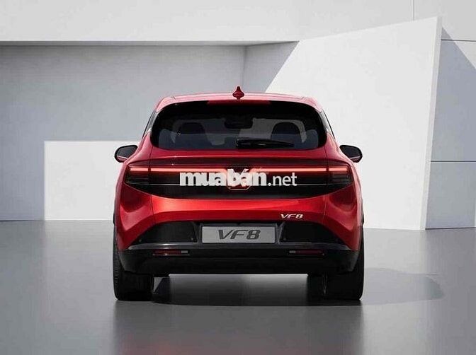 Xe ô tô điện VinFast VF8 2026 Đỏ