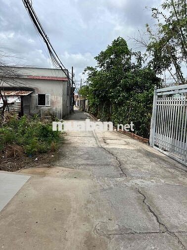 Bán đất sát mặt tiền Đoàn Nguyễn Tuân Bình Chánh giá dưới 2 tỷ