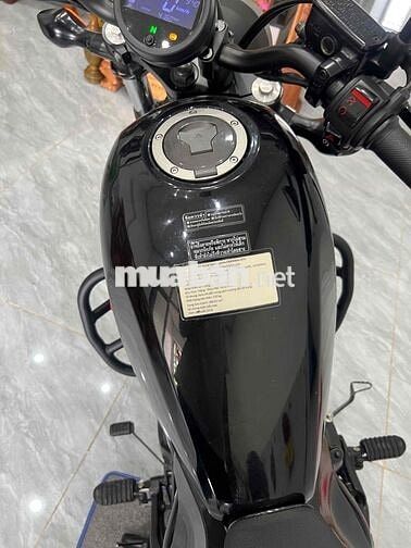 Honda Rebell 300cc Đen 4.100km bán trả góp
