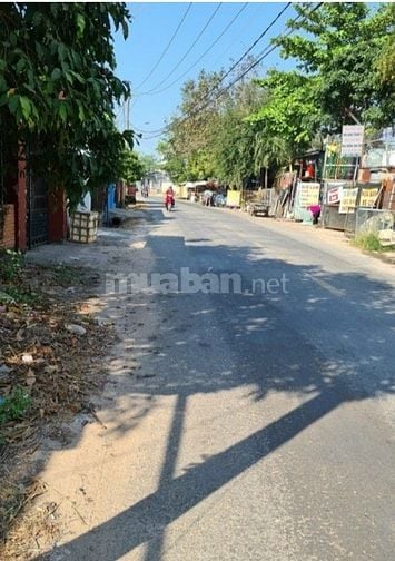 Nhà MT Đường Tân Hiệp 7 Xã Hóc Môn giảm giá còn 30tr /m2 rẻ như bèo. 