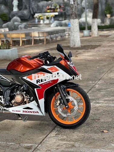 Honda CBR 2020 Cam trắng đen