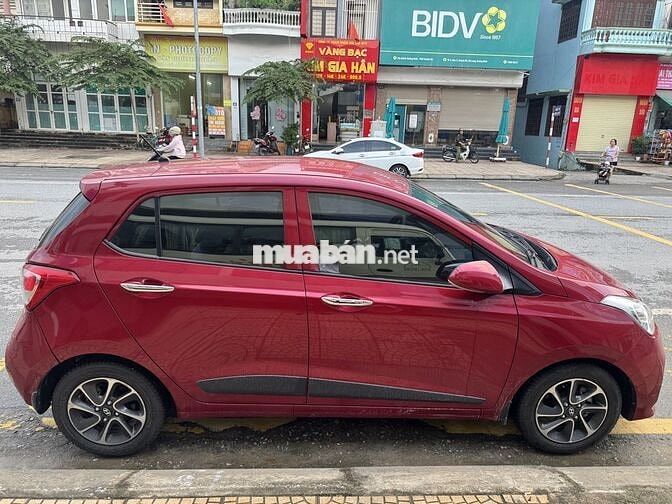 Hyundai Grand i10 Hatchback 2020 1.2AT Xe gia đình