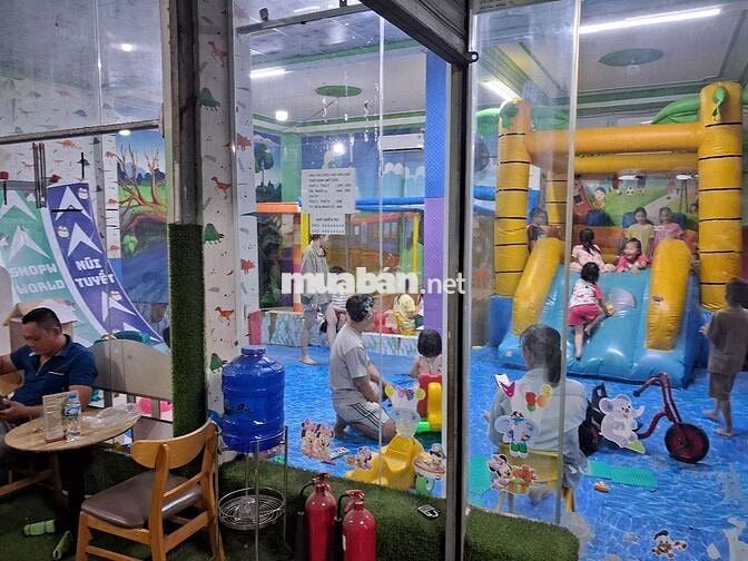 Cần sang KVC trẻ em và 11 phòng trọ