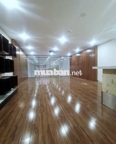 Cho thuê nhà nguyên căn MT 282A Phan Xích Long, Phường 2, Q. Phú Nhuận
