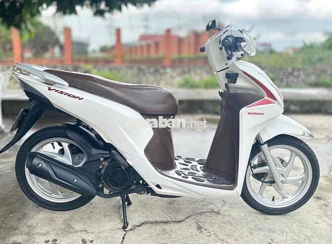 Honda Vision Trắng