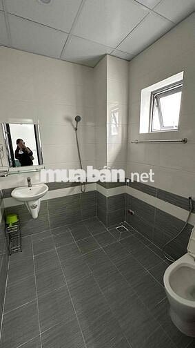 Trọ 1tr9 Nguyễn Văn Nghi (tìm Nữ ở ghép)