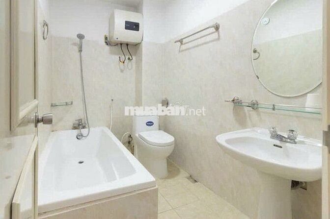 Cho thuê nhà nguyên căn MT 282A Phan Xích Long, Phường 2, Q. Phú Nhuận