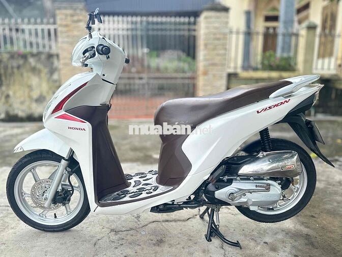 Honda Vision Trắng