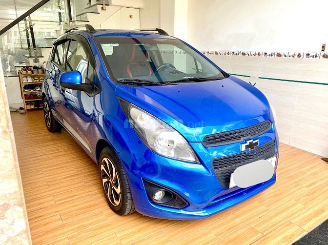 Xe 5 chổ nhỏ gọn Chevrolet Spark 2017 số sàn tiêt kiệm nhiên liệu