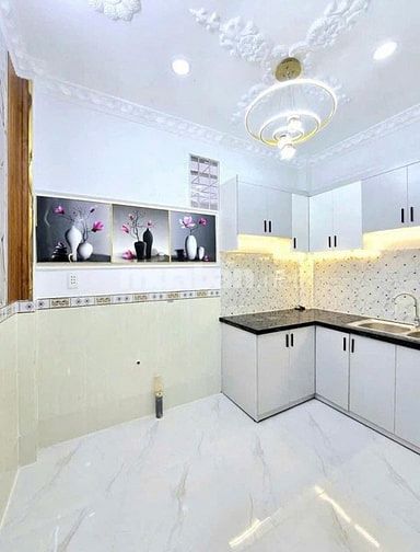 3 tỷ 490 - Kẹt vốn bán gấp căn nhà Nguyễn Thượng Hiền - Phú Nhuận 