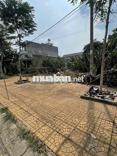 CẦN BÁN LÔ ĐẤT 400M² FULL THỔ CƯ – GIÁ CHỈ 550 TRIỆU 📍 Vị trí: Gần KCN